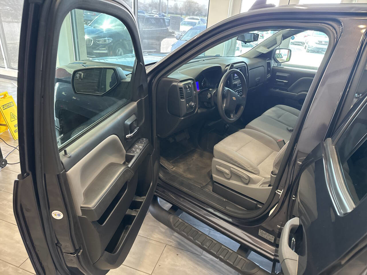 Used 2015 Chevrolet Silverado 1500 W/T w/ Trailering Package image 14