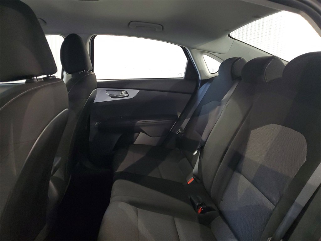 Certified 2022 Kia Forte LXS w/ LXS Technology Package image 13