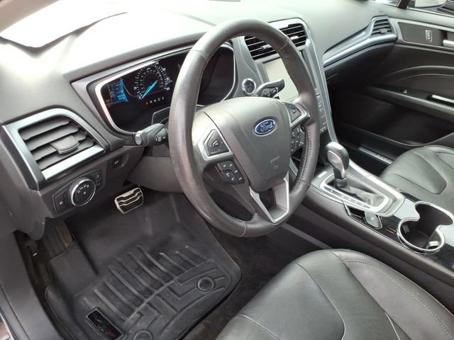 Used 2015 Ford Fusion Titanium FWD image 16