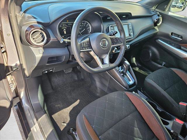 Used 2019 Nissan Kicks SR w/ Exterior Package FWD image 10