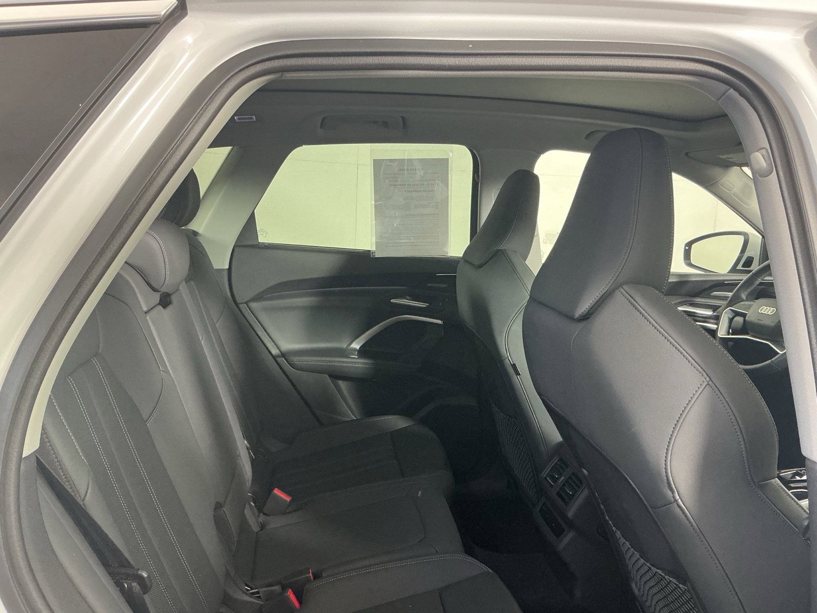 Used 2025 Audi Q5 Premium Plus w/ Premium Plus AWD/4WD image 17