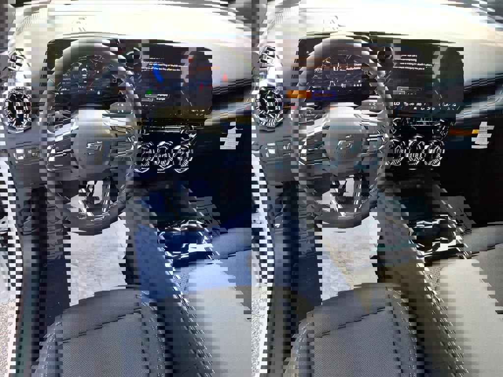 New 2025 Chevrolet Blazer EV LT image 15