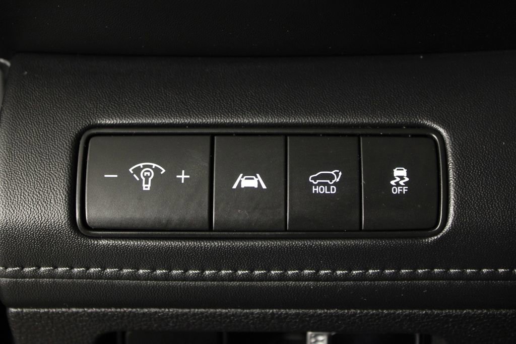 Certified 2021 Hyundai Santa Fe SEL Premium image 23