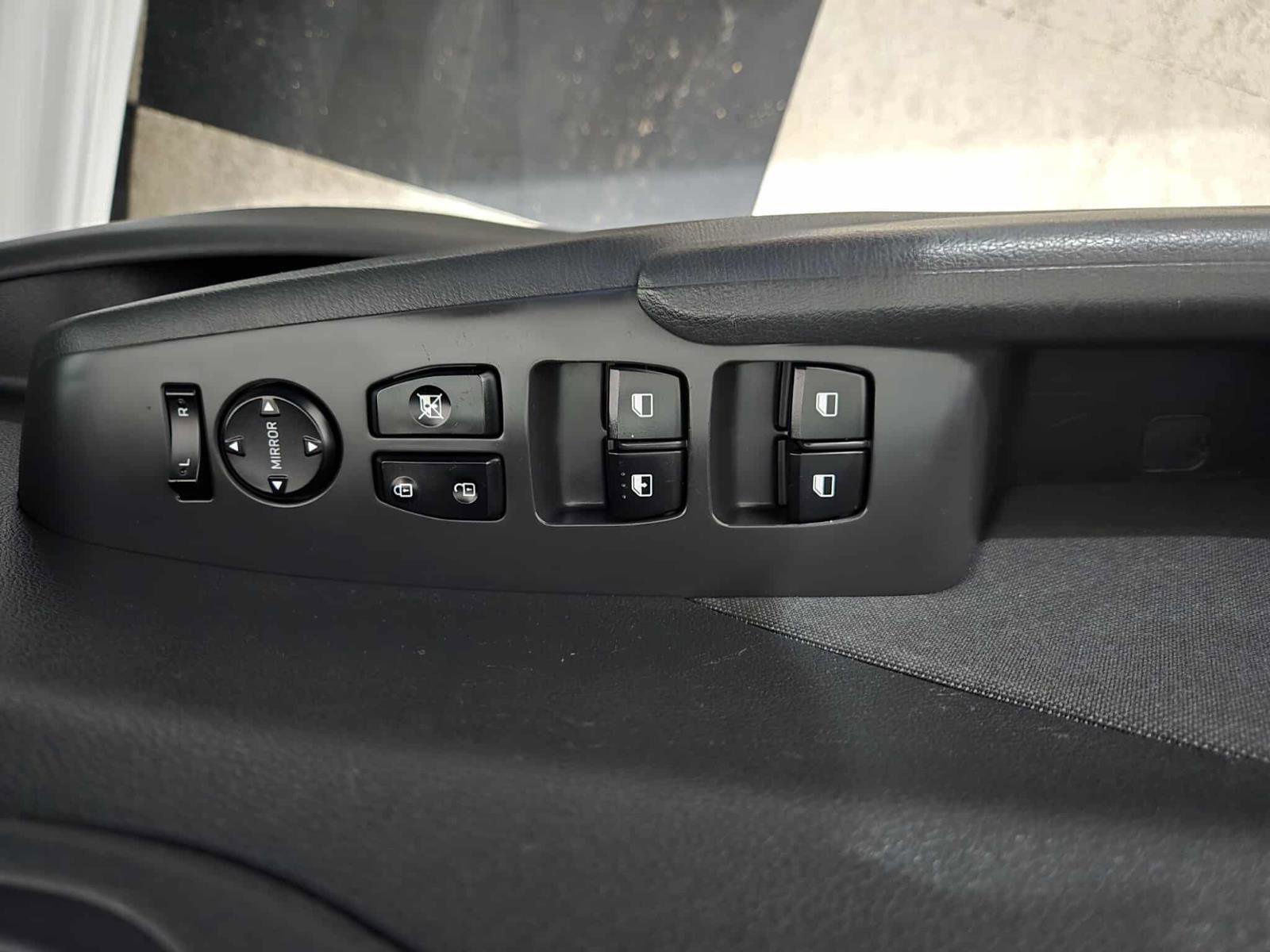 Used 2021 Hyundai Accent SE w/ Cargo Package image 10