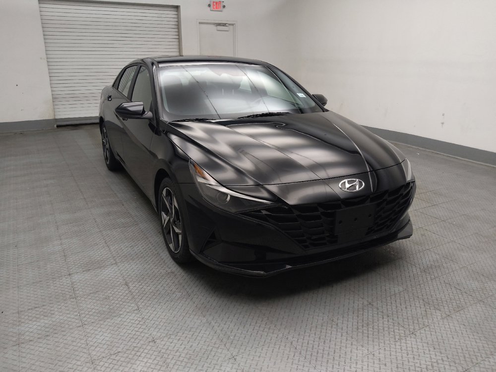 Used 2023 Hyundai Elantra SEL w/ Convenience Package FWD image 13