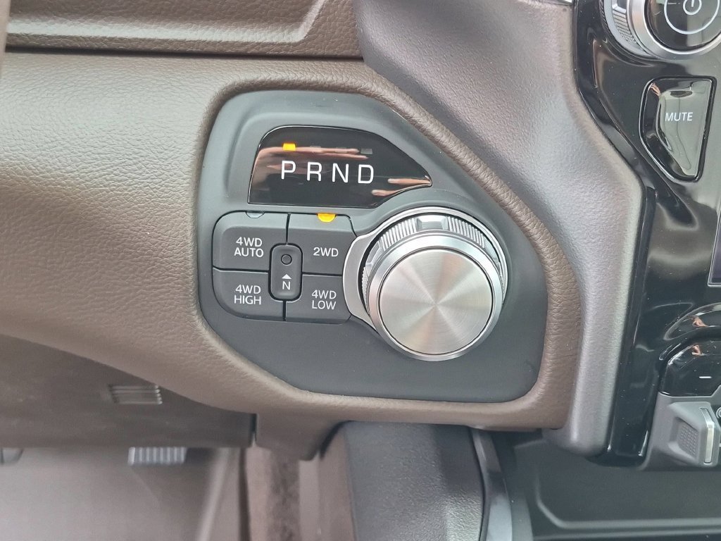 New 2027 RAM 1500 Laramie AWD/4WD image 21