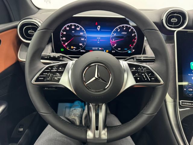 New 2026 Mercedes-Benz GLC 300 image 24