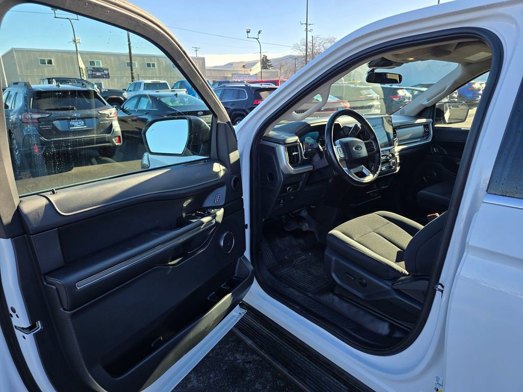Used 2024 Ford Expedition Max XL AWD/4WD image 19