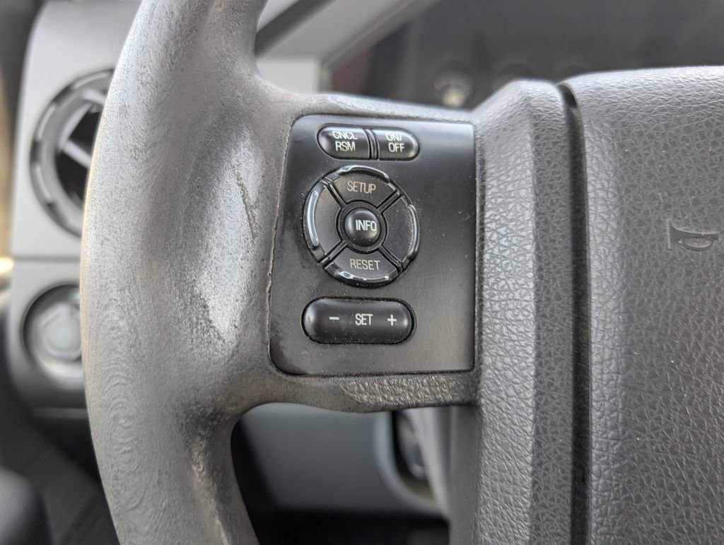 Used 2015 Ford F250 XL w/ Power Equipment Group image 12