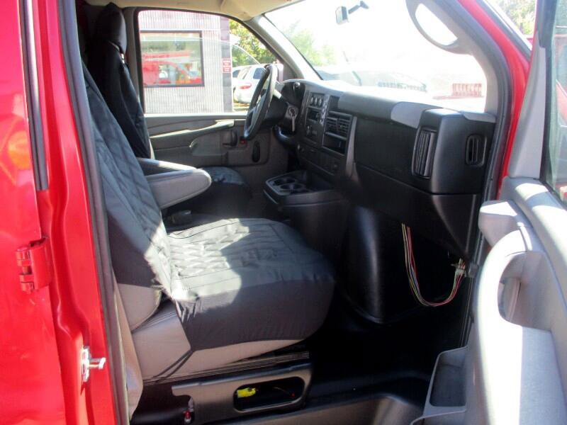 Used 2012 Chevrolet Express 1500 image 9