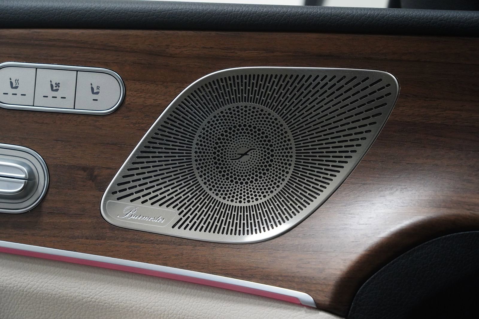 New 2026 Mercedes-Benz GLS 580 4MATIC image 32