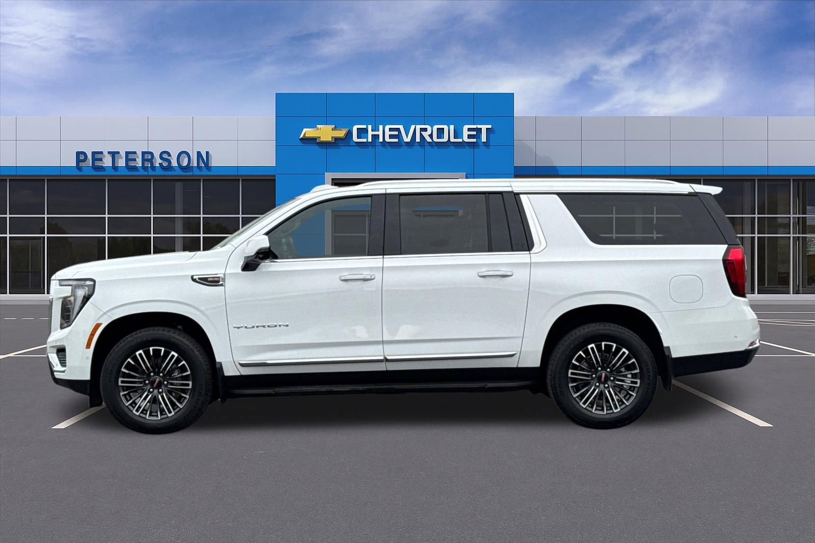 Certified 2025 GMC Yukon XL Elevation image 7