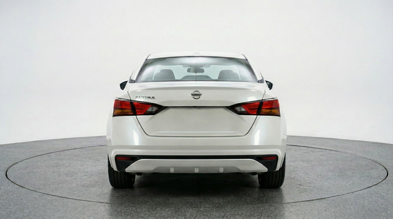 Used 2025 Nissan Altima 2.5 SV image 7