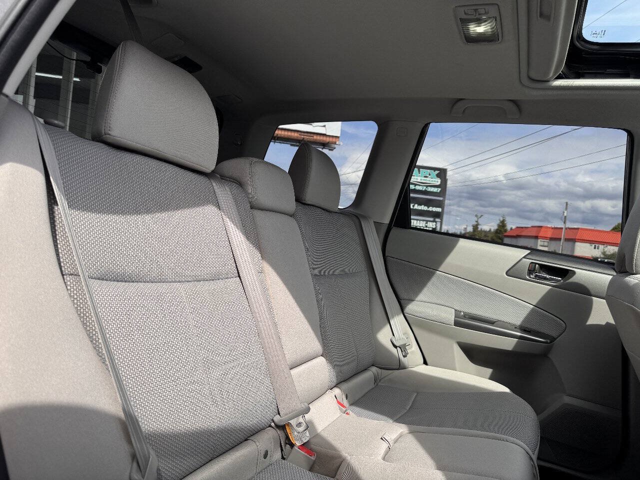 Used 2011 Subaru Forester 2.5X Premium AWD/4WD image 20