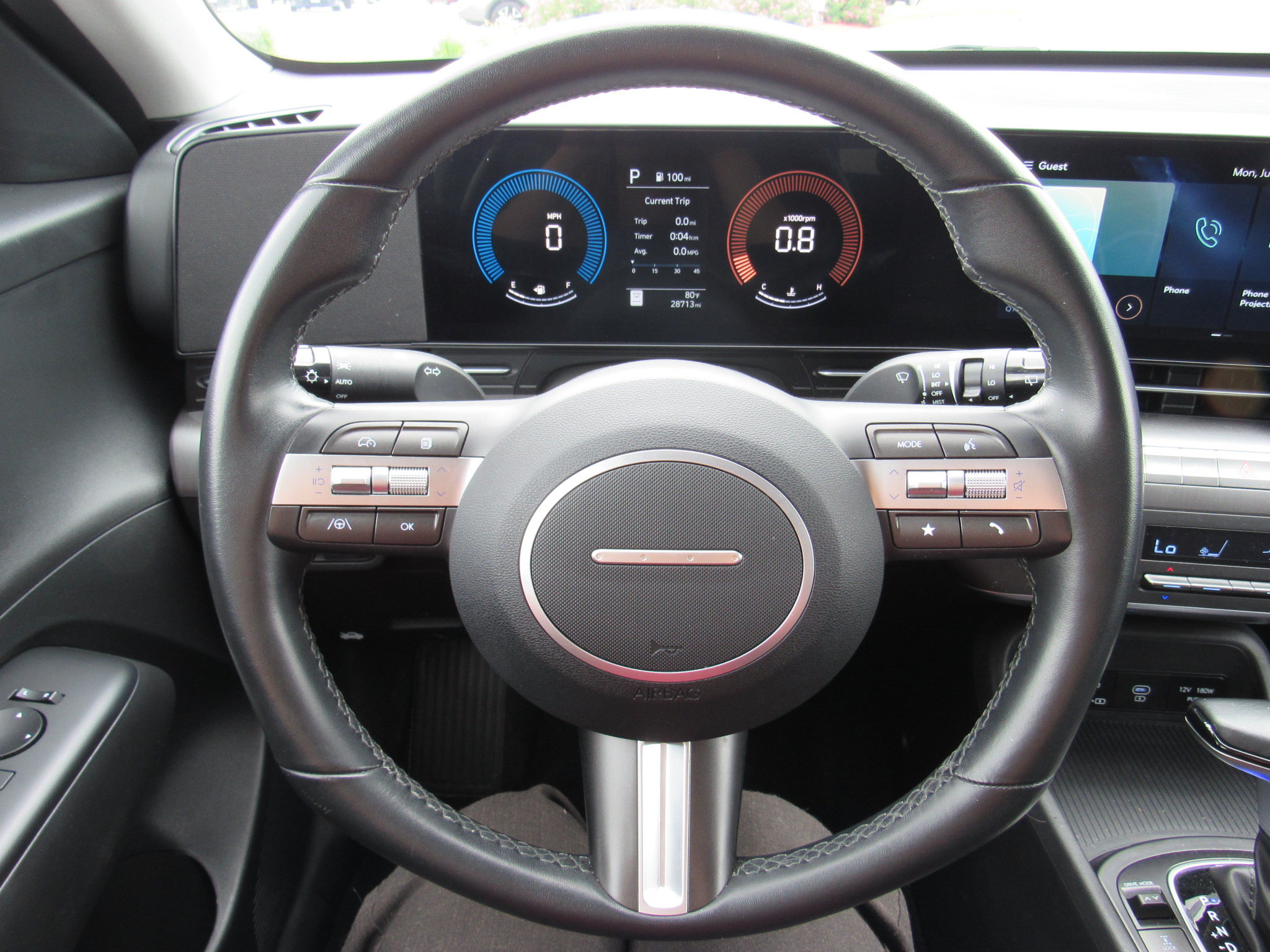 Used 2025 Hyundai Kona SEL AWD/4WD image 18