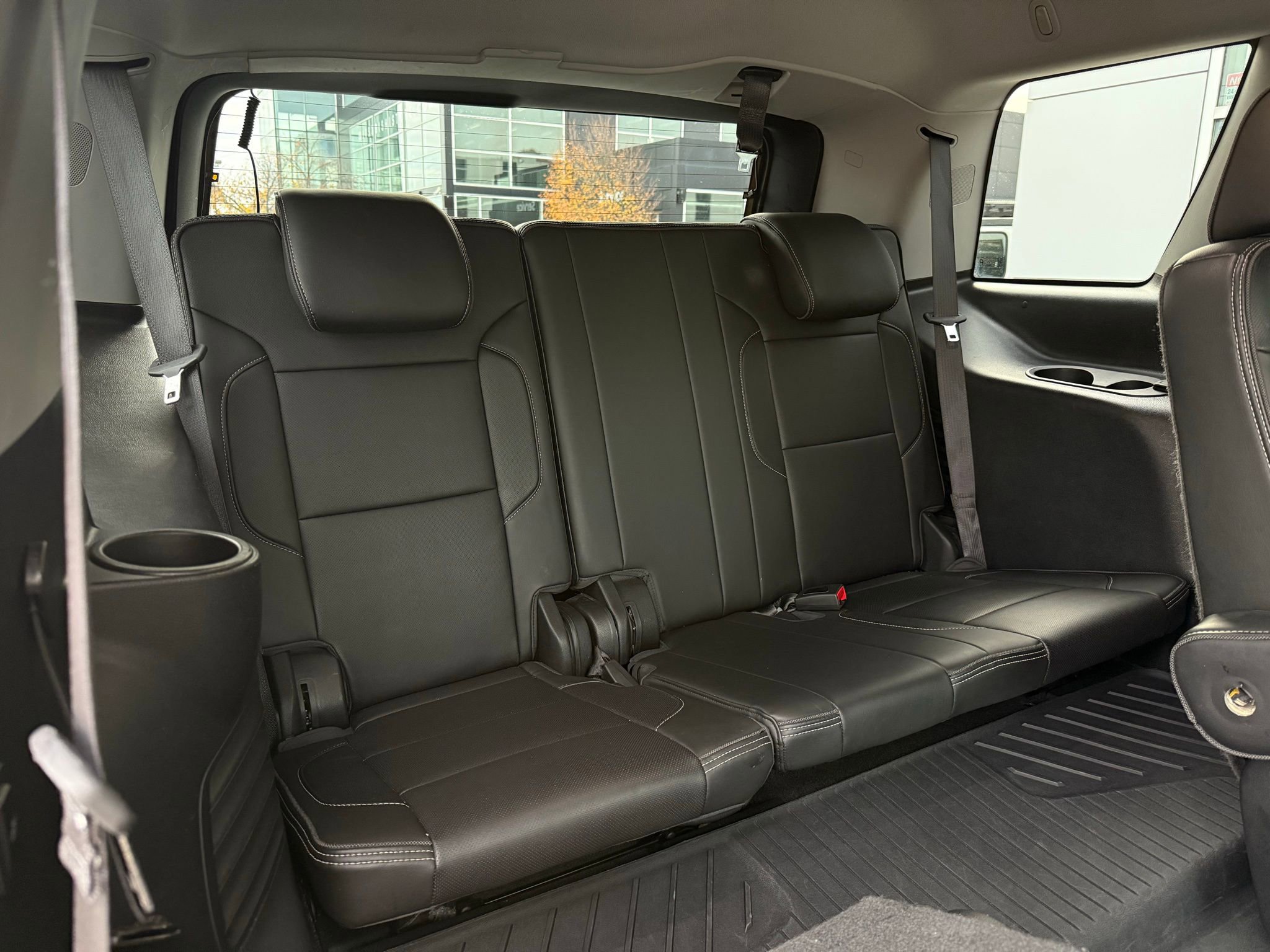 Used 2018 GMC Yukon Denali image 33