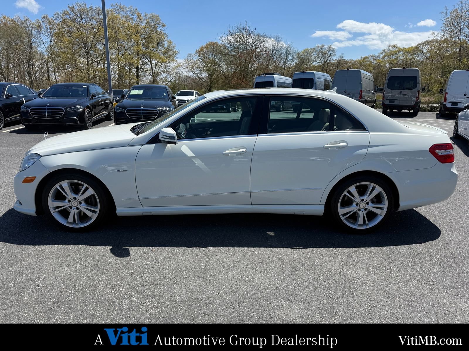 Used 2012 Mercedes-Benz E 350 4MATIC Sedan image 5