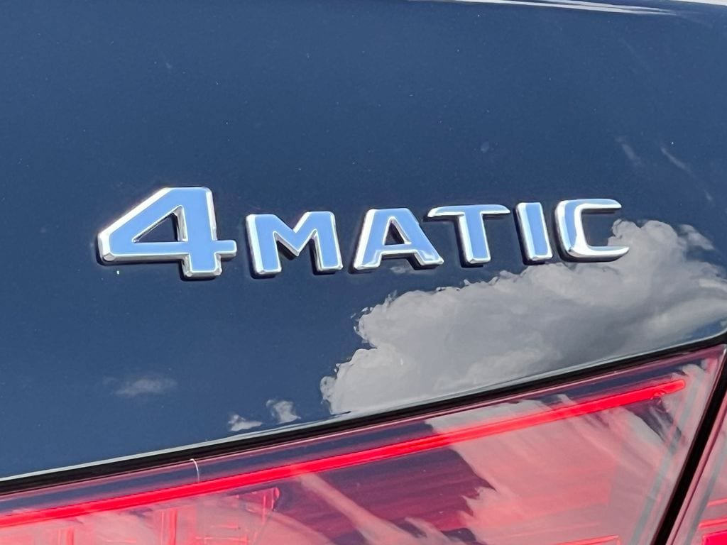 New 2025 Mercedes-Benz C 300 4MATIC Sedan image 10
