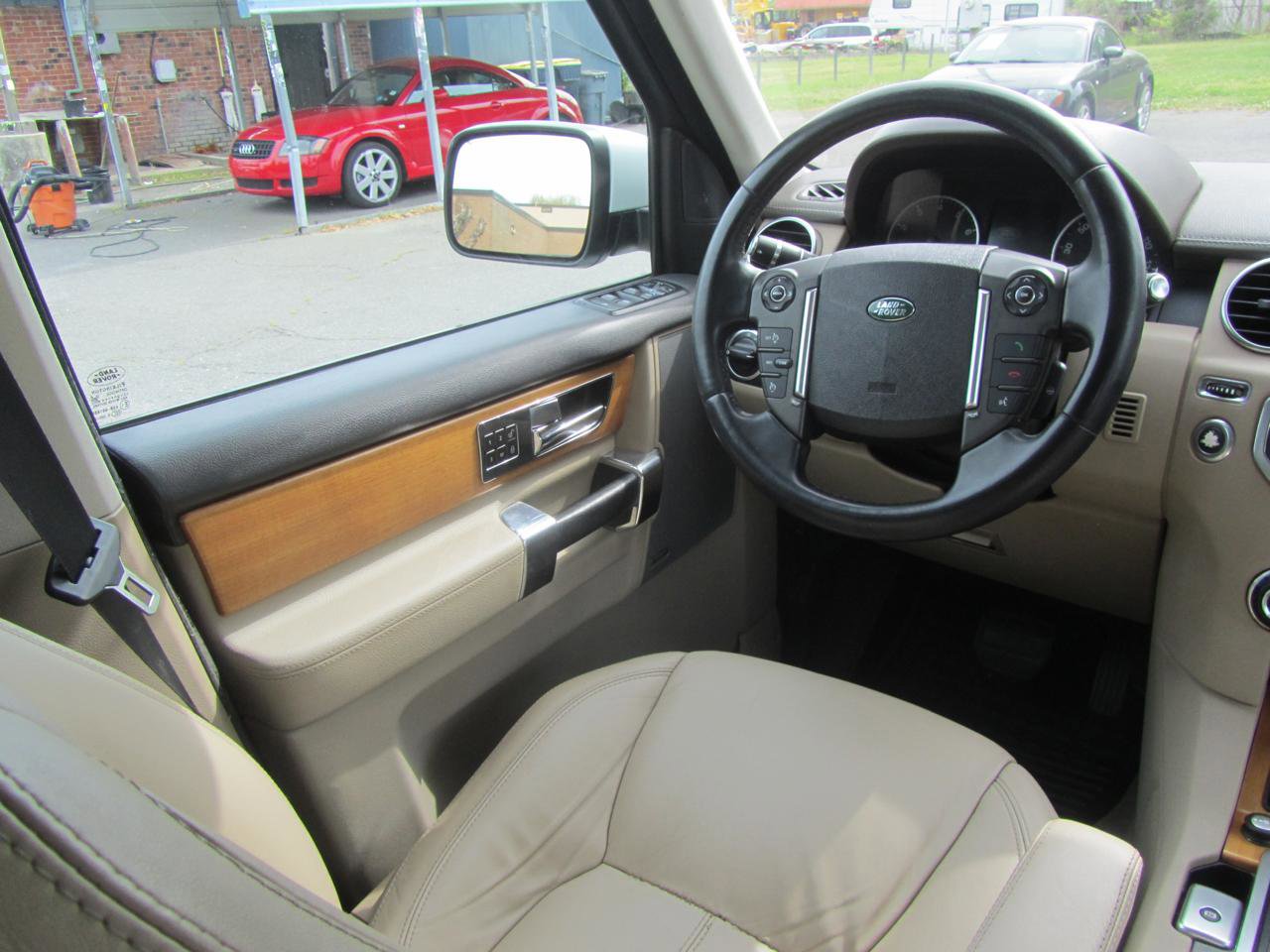 Used 2012 Land Rover LR4 HSE LUX AWD/4WD image 12
