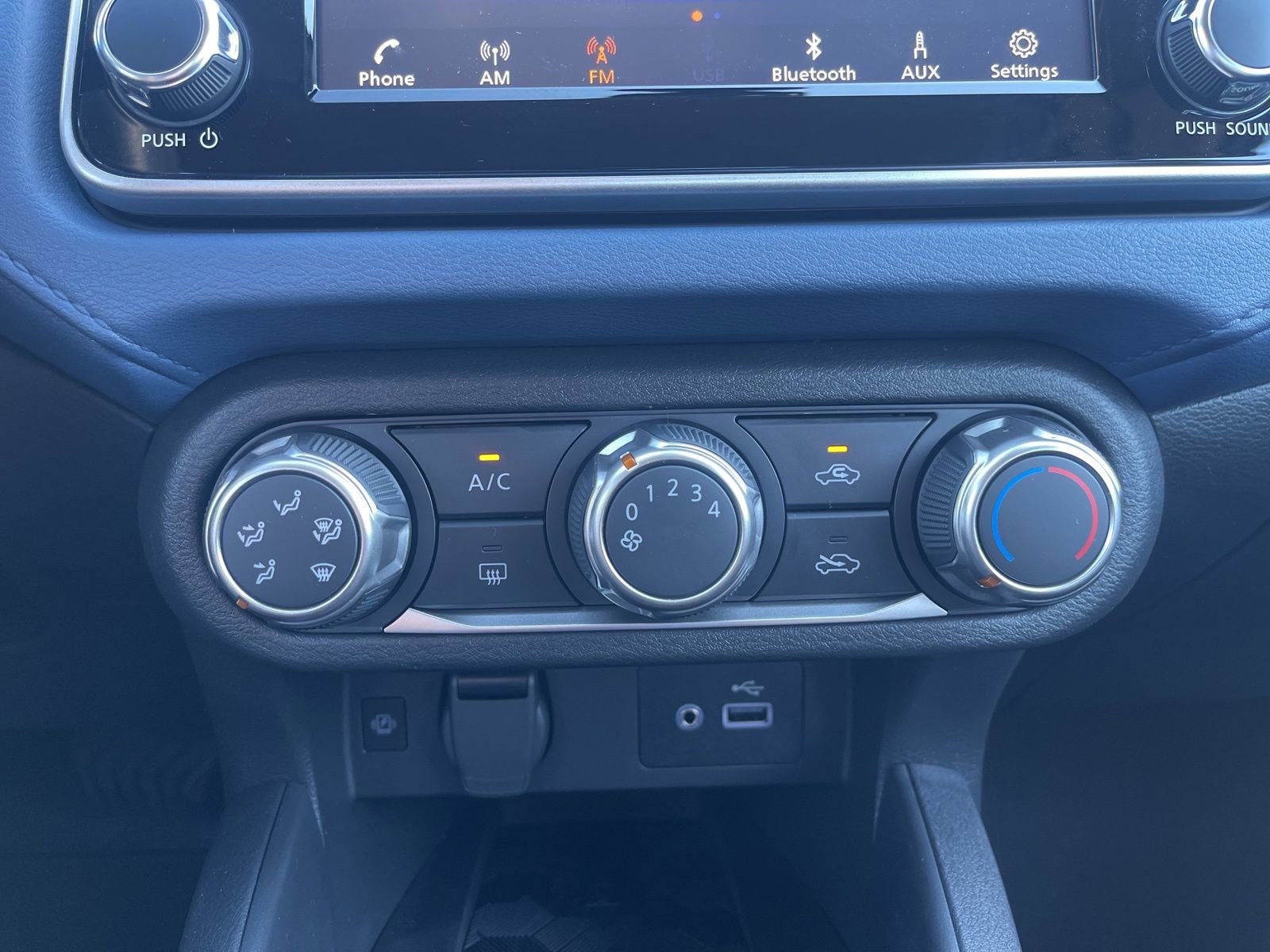 New 2025 Nissan Versa SV w/ Trunk Package image 23