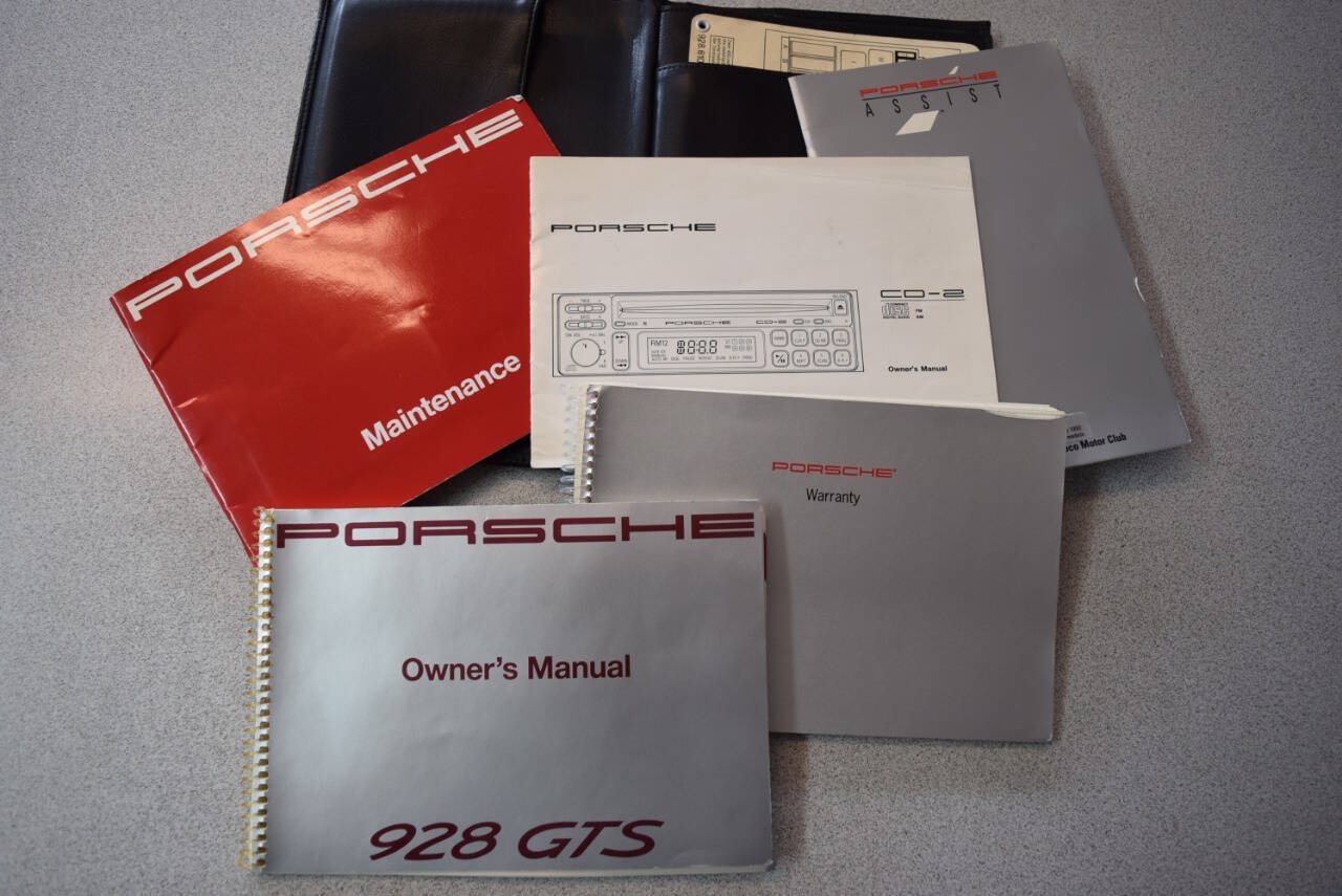 Used 1993 Porsche 928 GTS RWD image 68