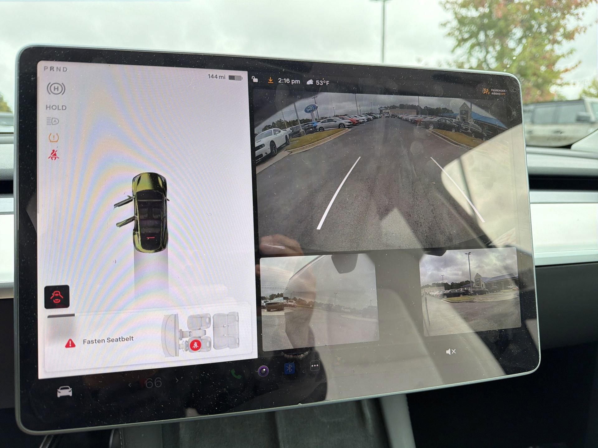 Used 2022 Tesla Model Y Long Range image 3