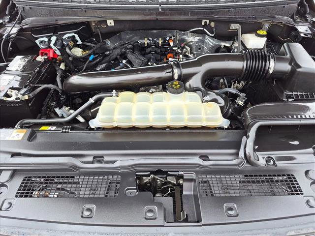 Used 2023 Ford Expedition Limited AWD/4WD image 24