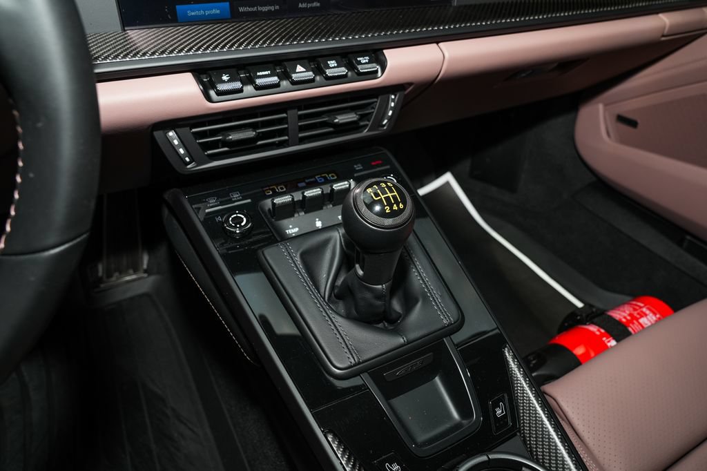 Certified 2026 Porsche 911 GT3 RWD image 11