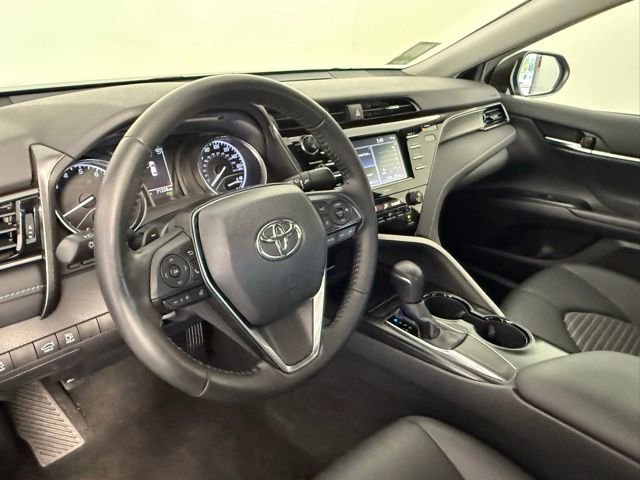 Used 2020 Toyota Camry SE w/ Convenience Package FWD image 50