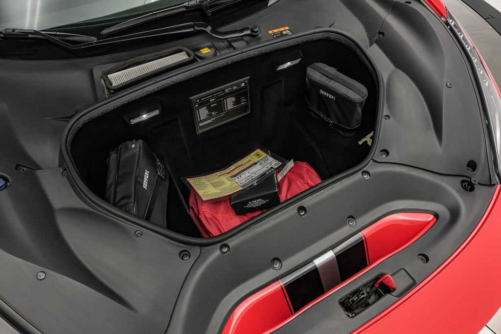 Used 2019 Ferrari 488 Pista Coupe RWD image 48