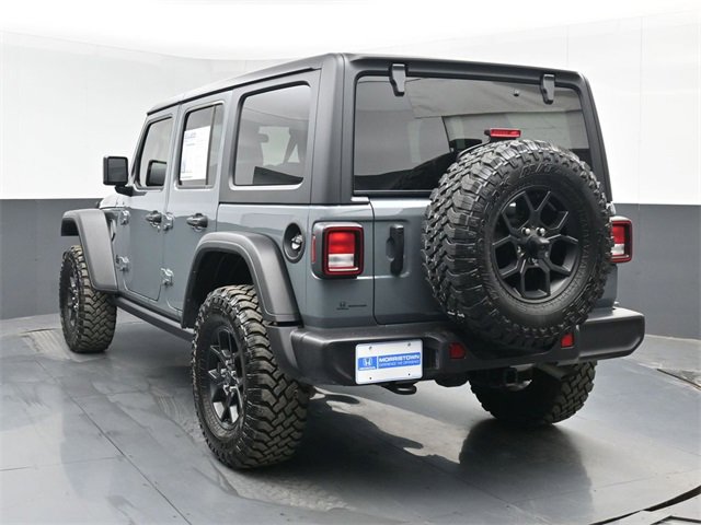 Used 2025 Jeep Wrangler Willys image 7