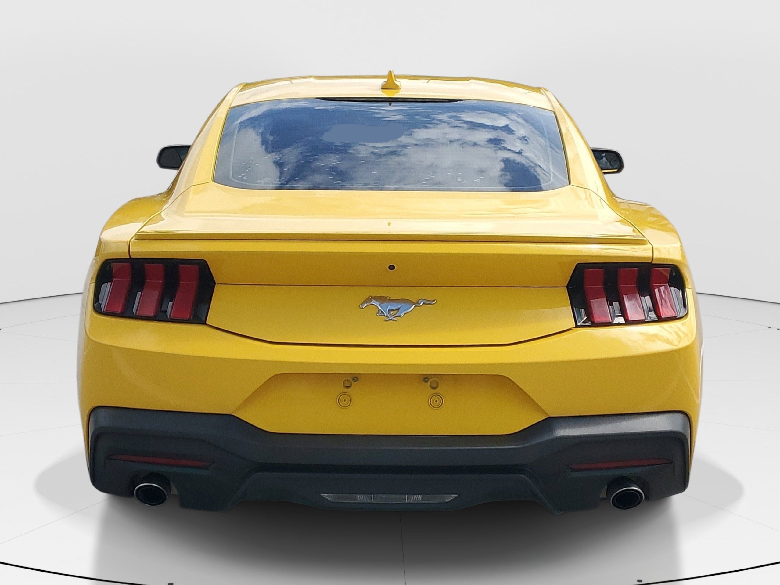 Used 2024 Ford Mustang Premium RWD image 4