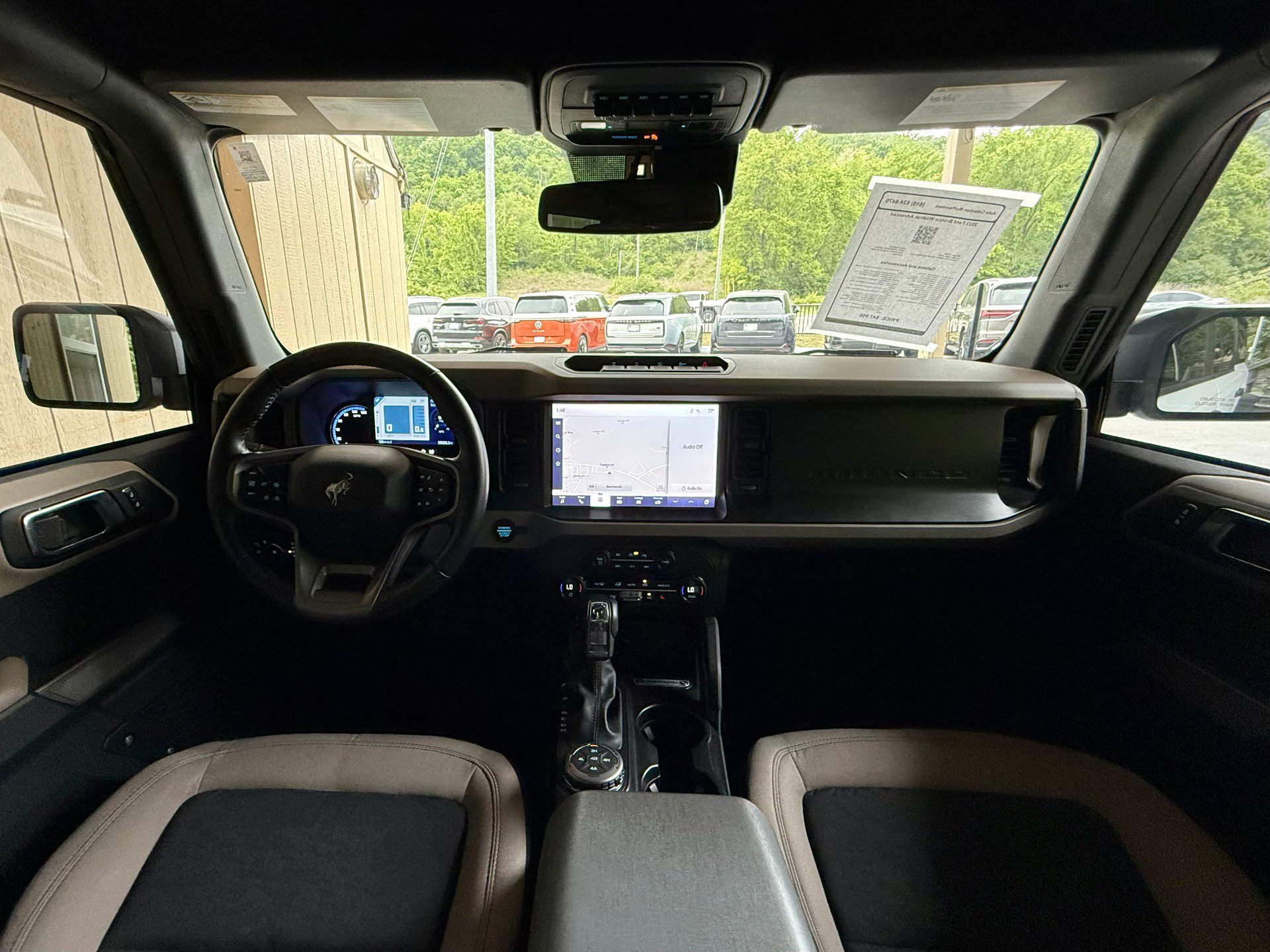 Used 2023 Ford Bronco Wildtrak AWD/4WD image 25