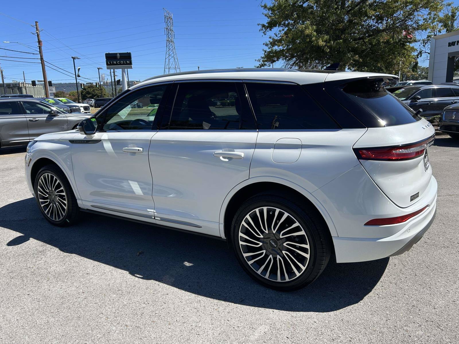 Used 2020 Lincoln Corsair Reserve w/ Appearance Package AWD/4WD image 7