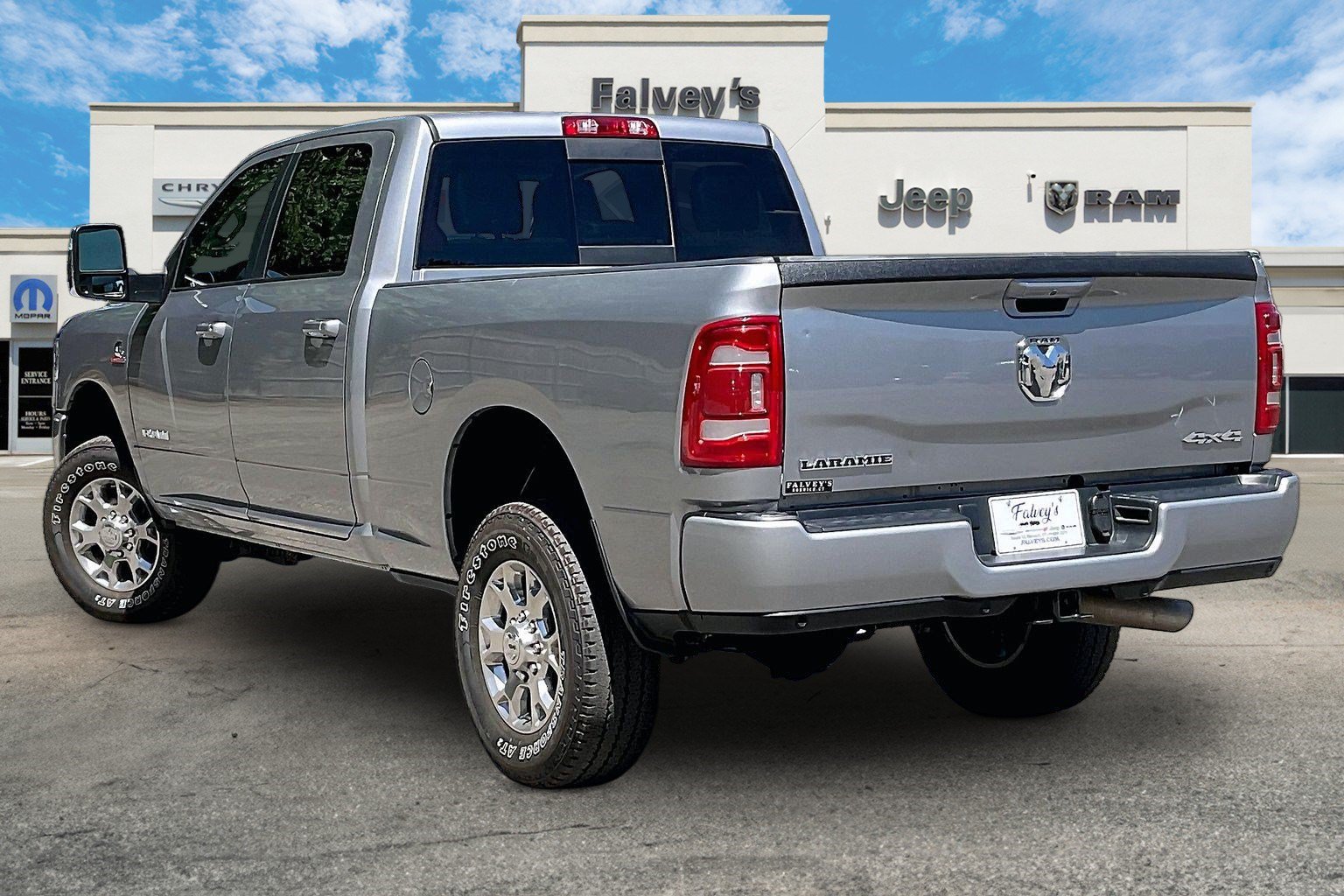 Certified 2024 RAM 2500 Laramie w/ Safety Group AWD/4WD image 12