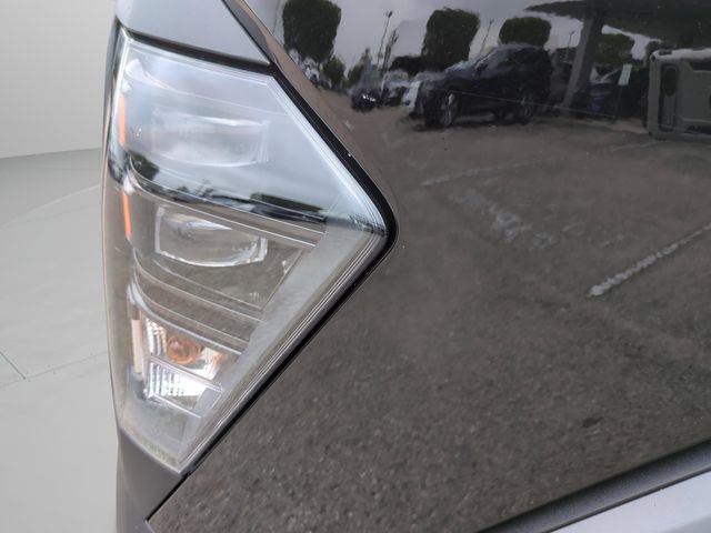 Certified 2024 Hyundai Kona SEL FWD image 30