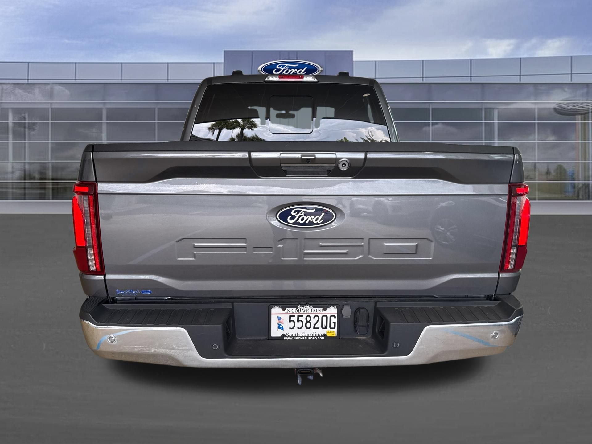 Used 2024 Ford F150 Lariat w/ Tow/Haul Package AWD/4WD image 5