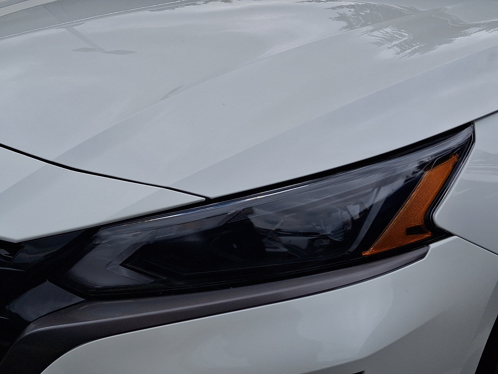 New 2026 Nissan Altima 2.5 SV FWD image 3