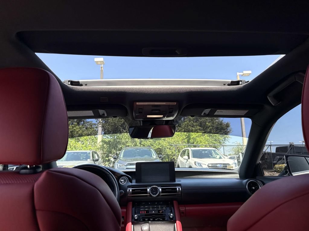 Used 2022 Lexus IS 350 F Sport RWD image 19