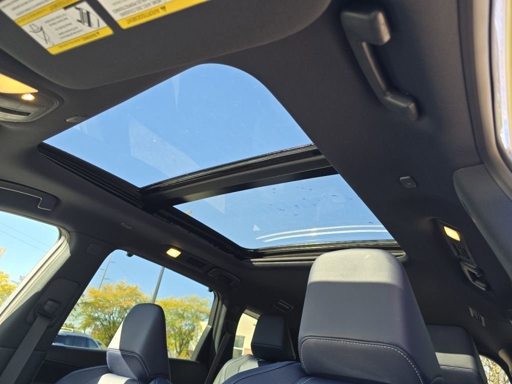 New 2026 INFINITI QX60 Sport w/ Dark Cargo Package image 3