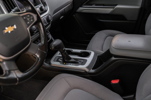 Used 2020 Chevrolet Colorado LT w/ Safety Package RWD image 19