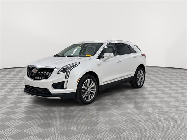 Certified 2025 Cadillac XT5 Premium Luxury image 4