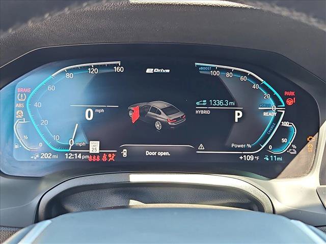 Used 2021 BMW 330e w/ Driving Assistance Package RWD image 10