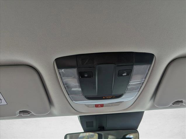 Used 2025 Kia Sportage EX image 20