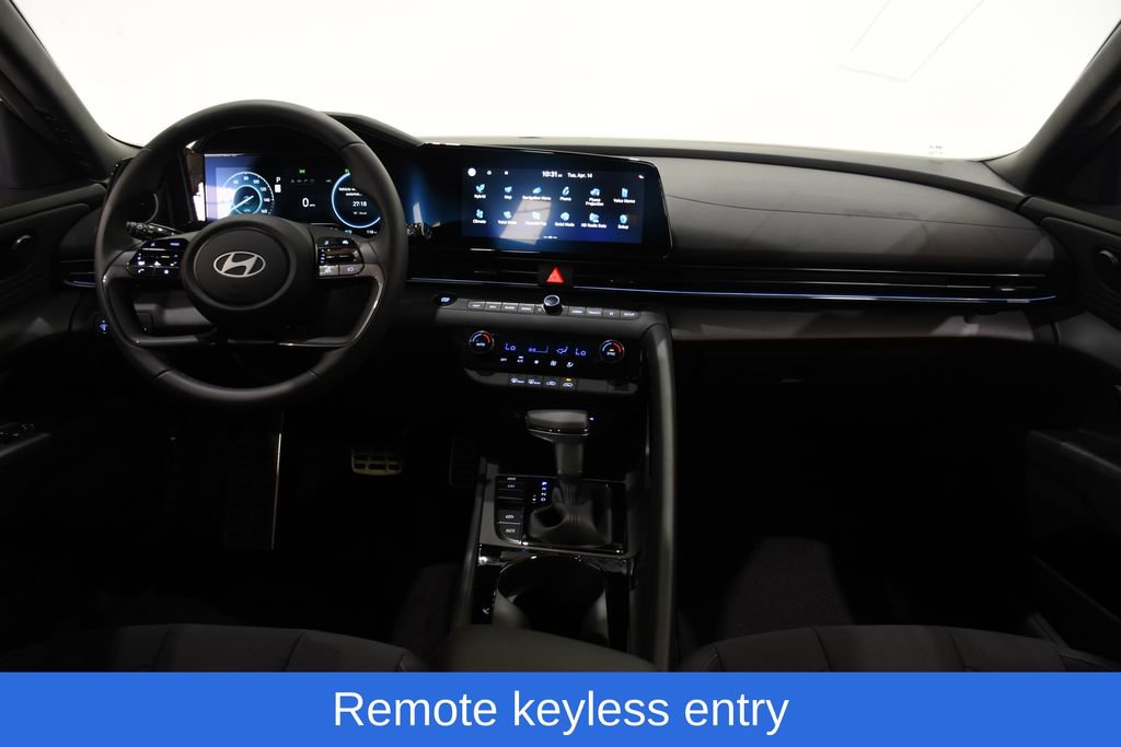 New 2026 Hyundai Elantra Sport image 8