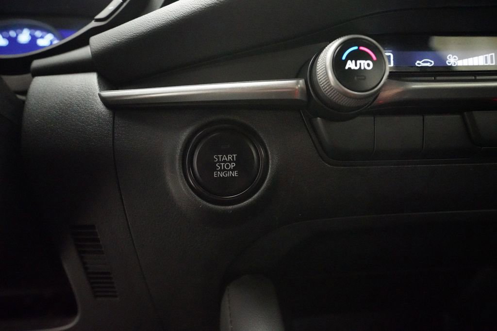 Used 2024 MAZDA MAZDA3 s image 31
