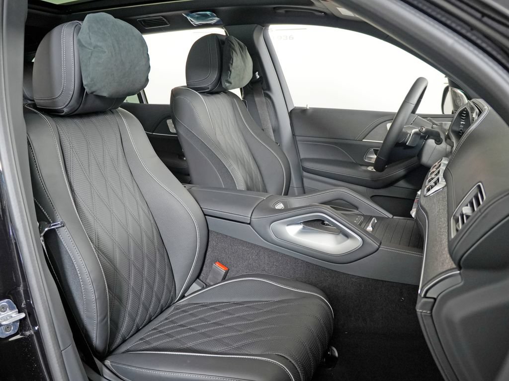 New 2026 Mercedes-Benz Maybach GLS 600 4MATIC image 14