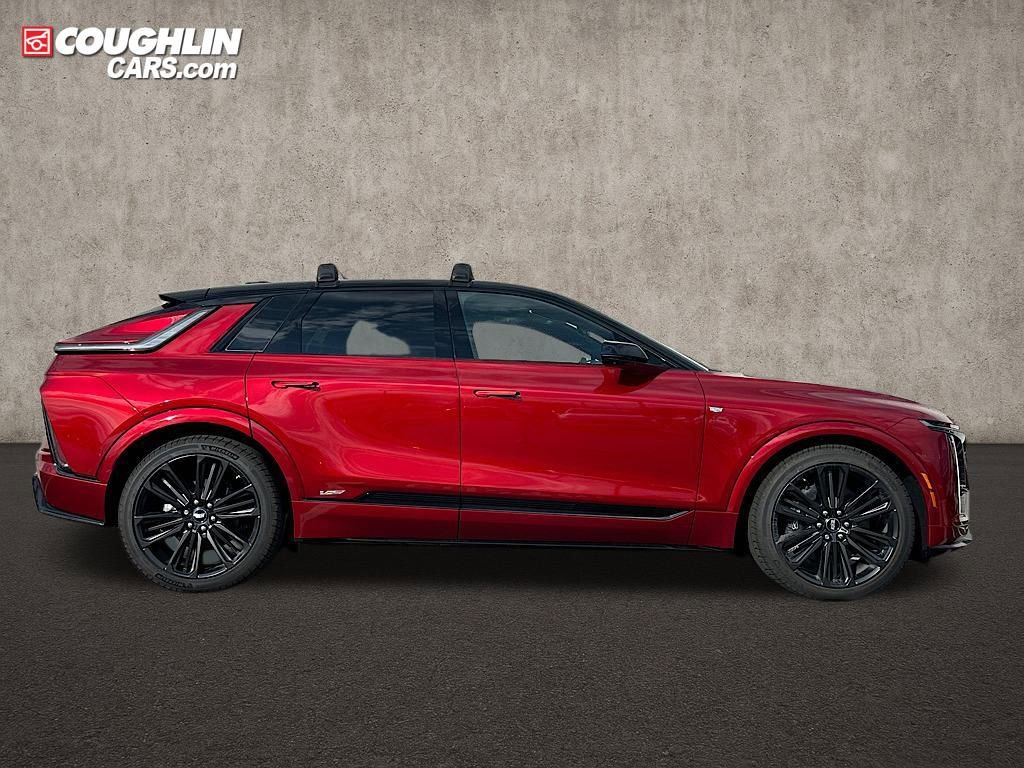 New 2026 Cadillac Lyriq V image 3