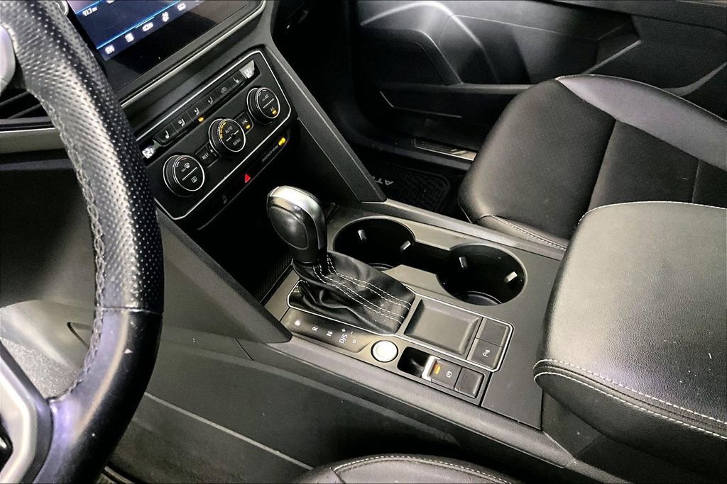 Used 2021 Volkswagen Atlas SE w/ Panoramic Sunroof Package image 13