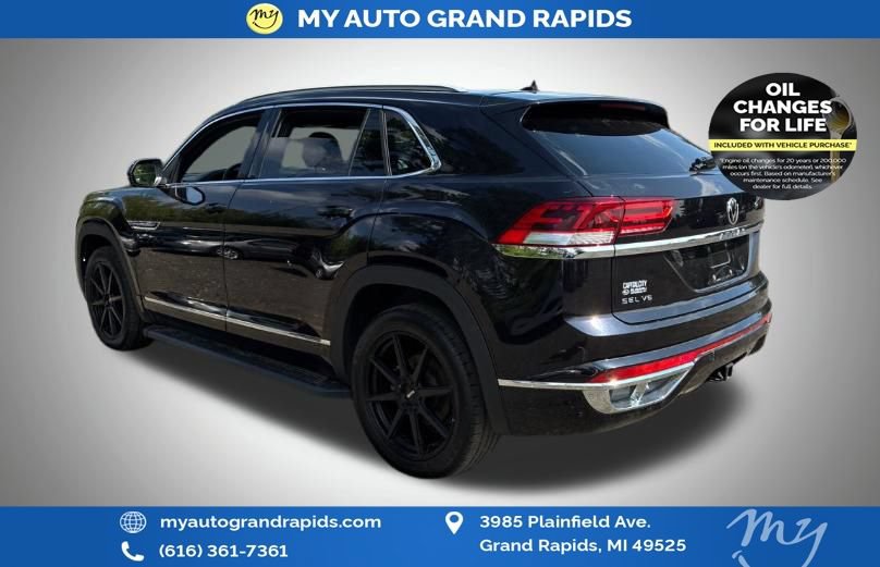 Used 2022 Volkswagen Atlas Cross Sport SEL Premium R-Line AWD/4WD image 8